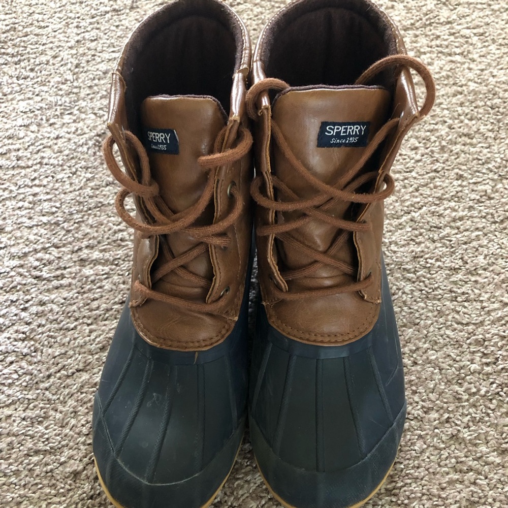 Sperry size 5 boots